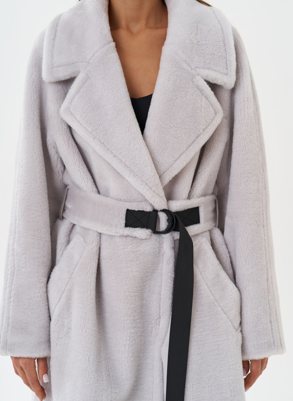 Пальто из шерсти с поясом