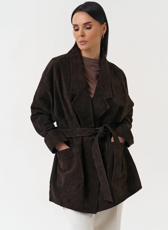 Куртка из натуральной замши коричневого цвета фото