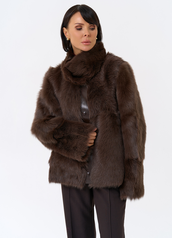 Женская короткая дубленка с воротником стойкой модель № 31928 универмаг малина