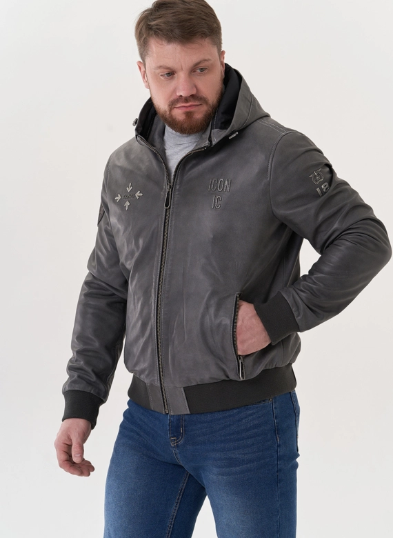 Мужская кожаная куртка "бомбер" с капюшоном фото