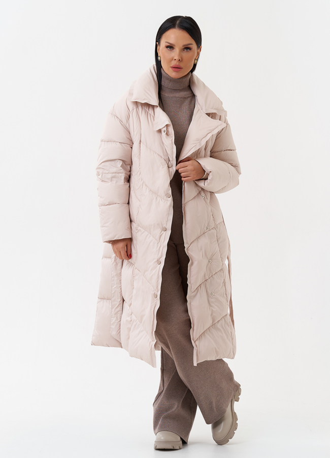 Женский пуховик с капюшоном  модель № 28961 универмаг малина